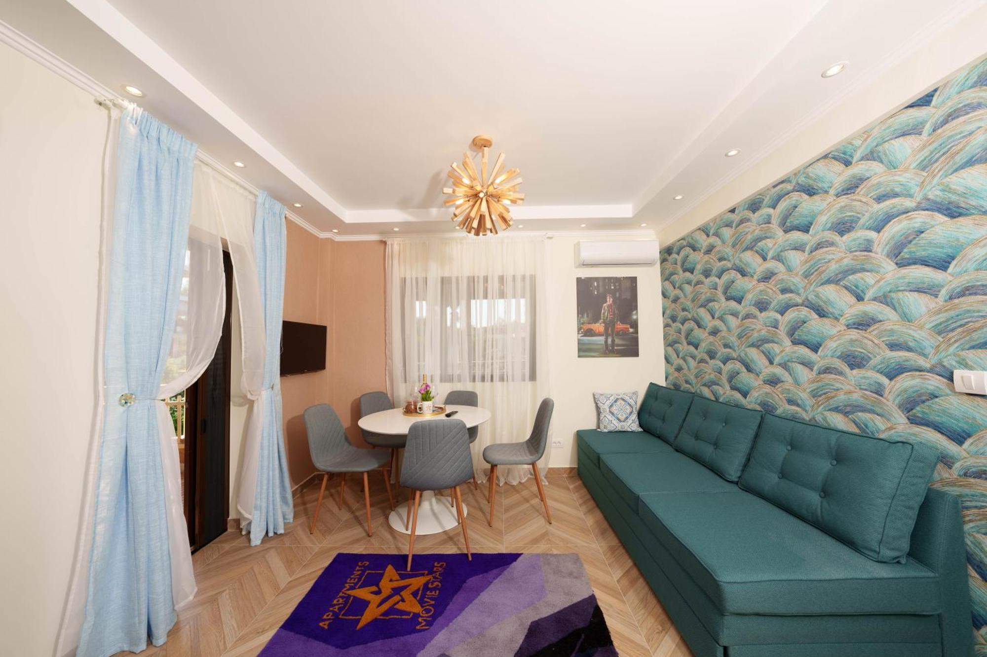 Peraía Lux Movie Stars Apartments Perea מראה חיצוני תמונה