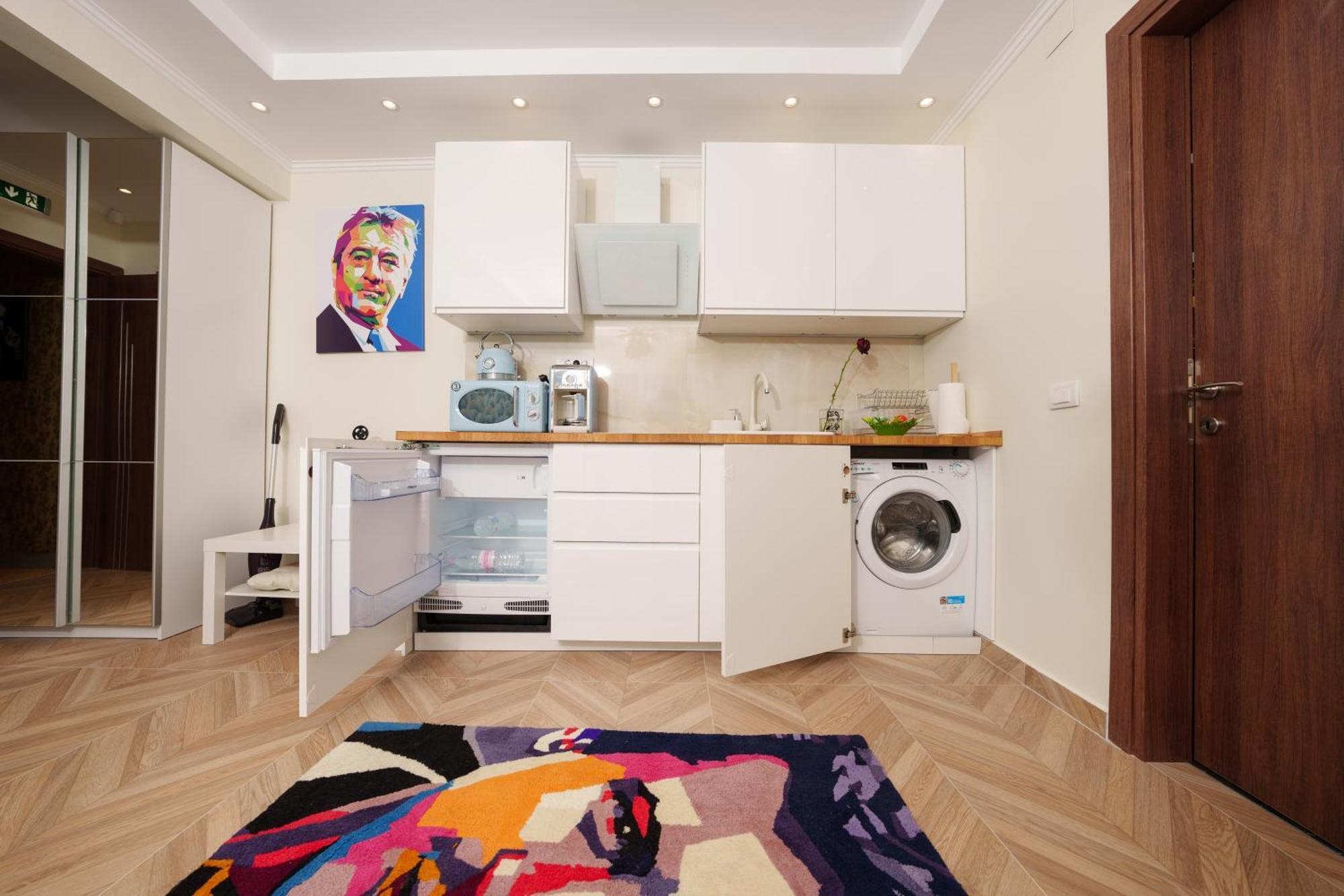 Peraía Lux Movie Stars Apartments Perea מראה חיצוני תמונה