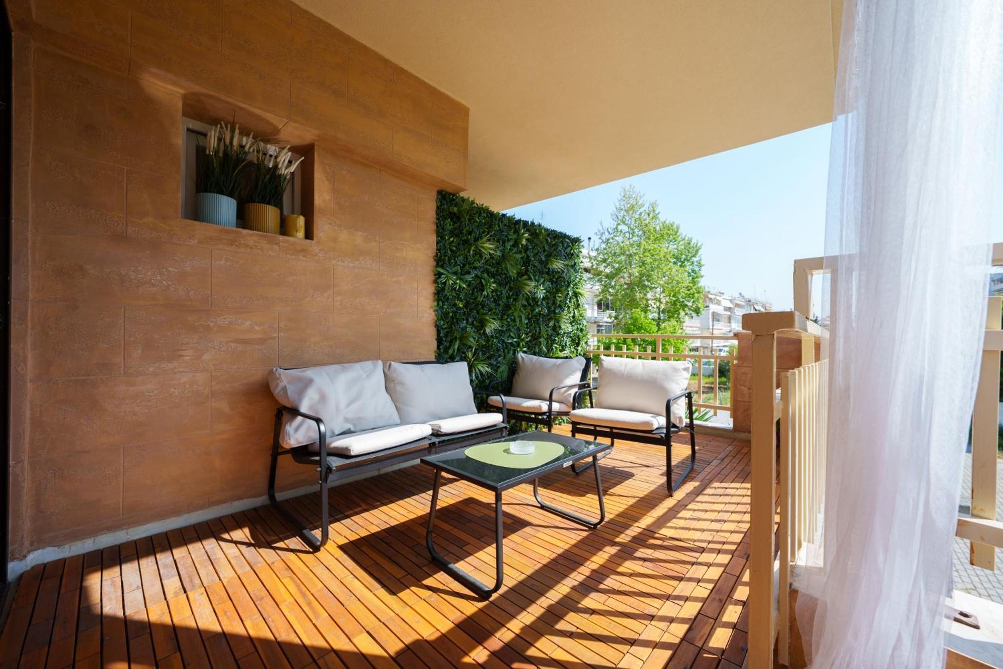 Peraía Lux Movie Stars Apartments Perea מראה חיצוני תמונה