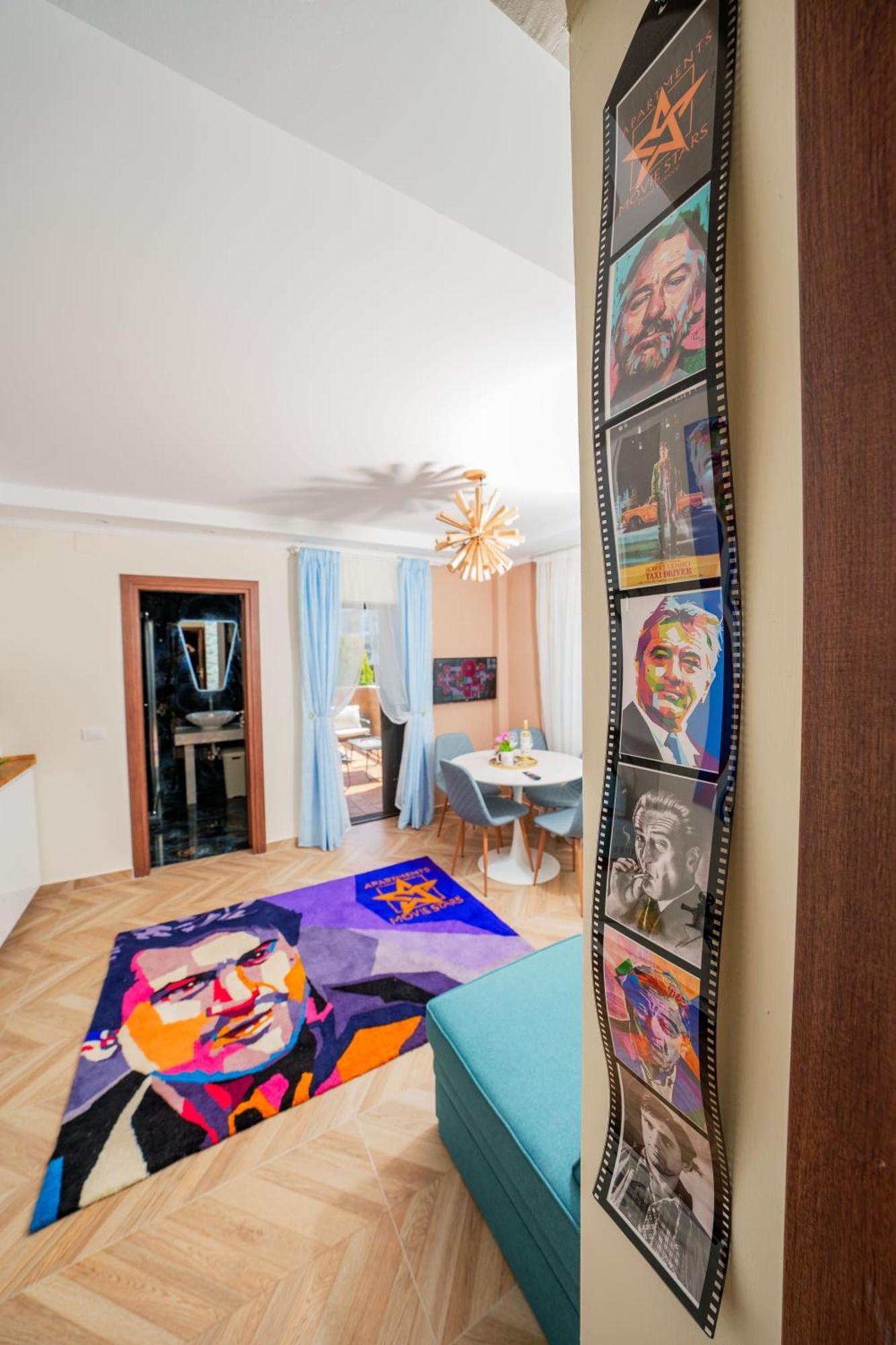 Peraía Lux Movie Stars Apartments Perea מראה חיצוני תמונה